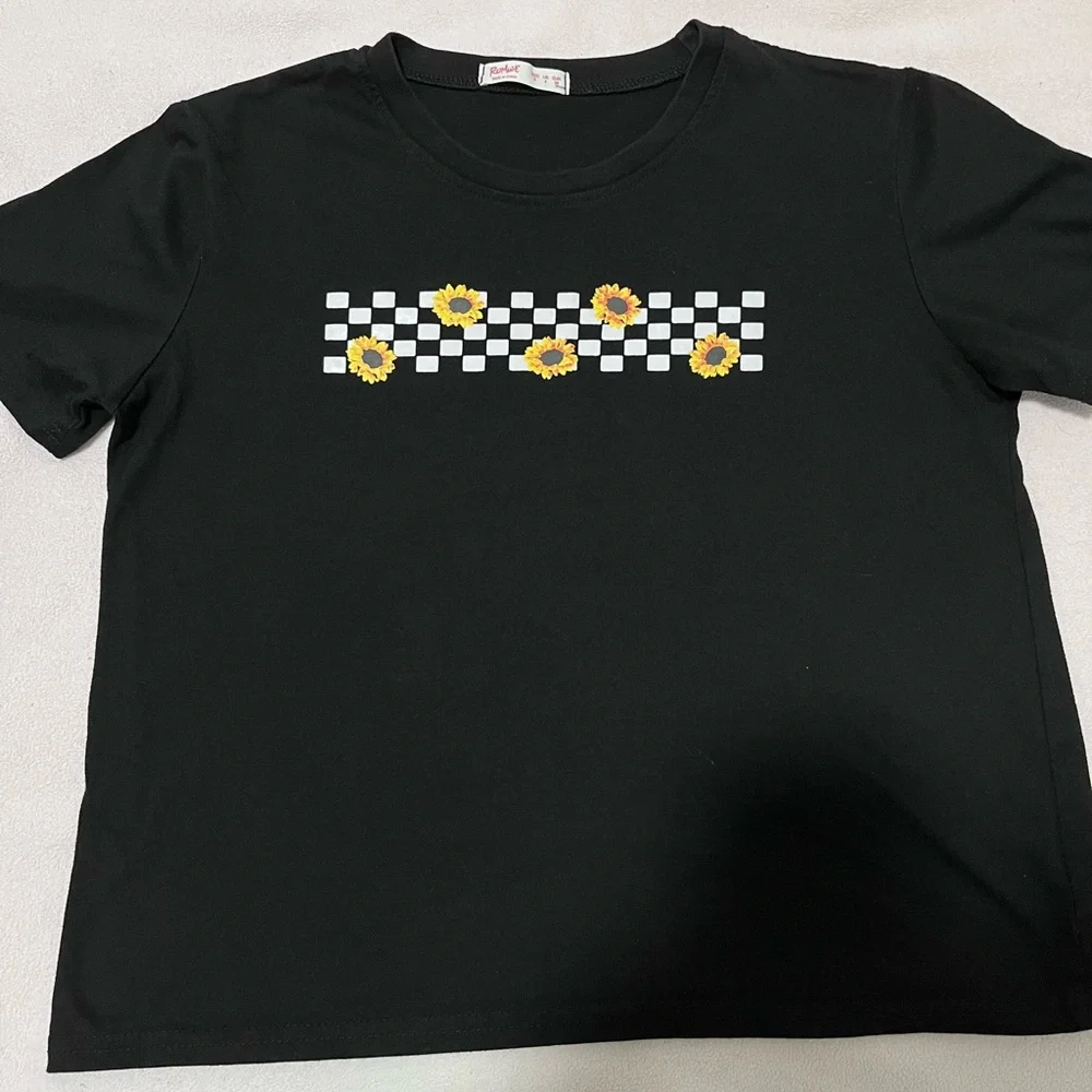 ROMWE T-SHIRT - Picture 1 of 4